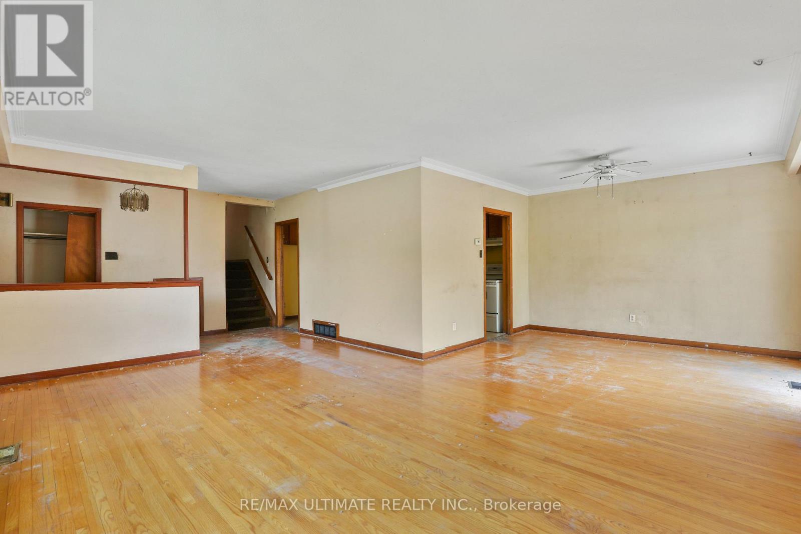 7 Eastpark Boulevard, Toronto, Ontario  M1H 1C5 - Photo 5 - E13255418