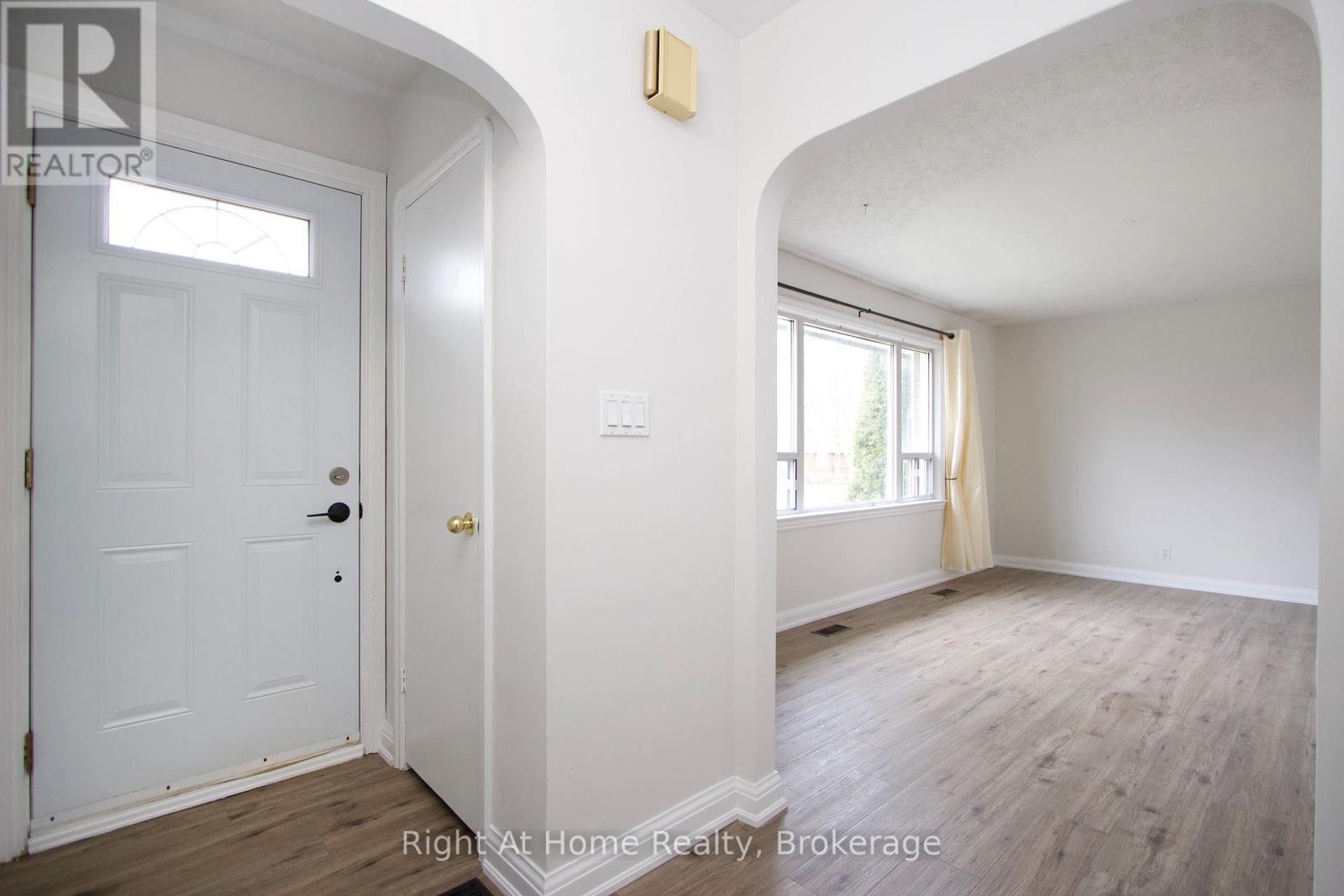 280 Highland Avenue, Oshawa, Ontario  L1H 6A9 - Photo 3 - E13251528