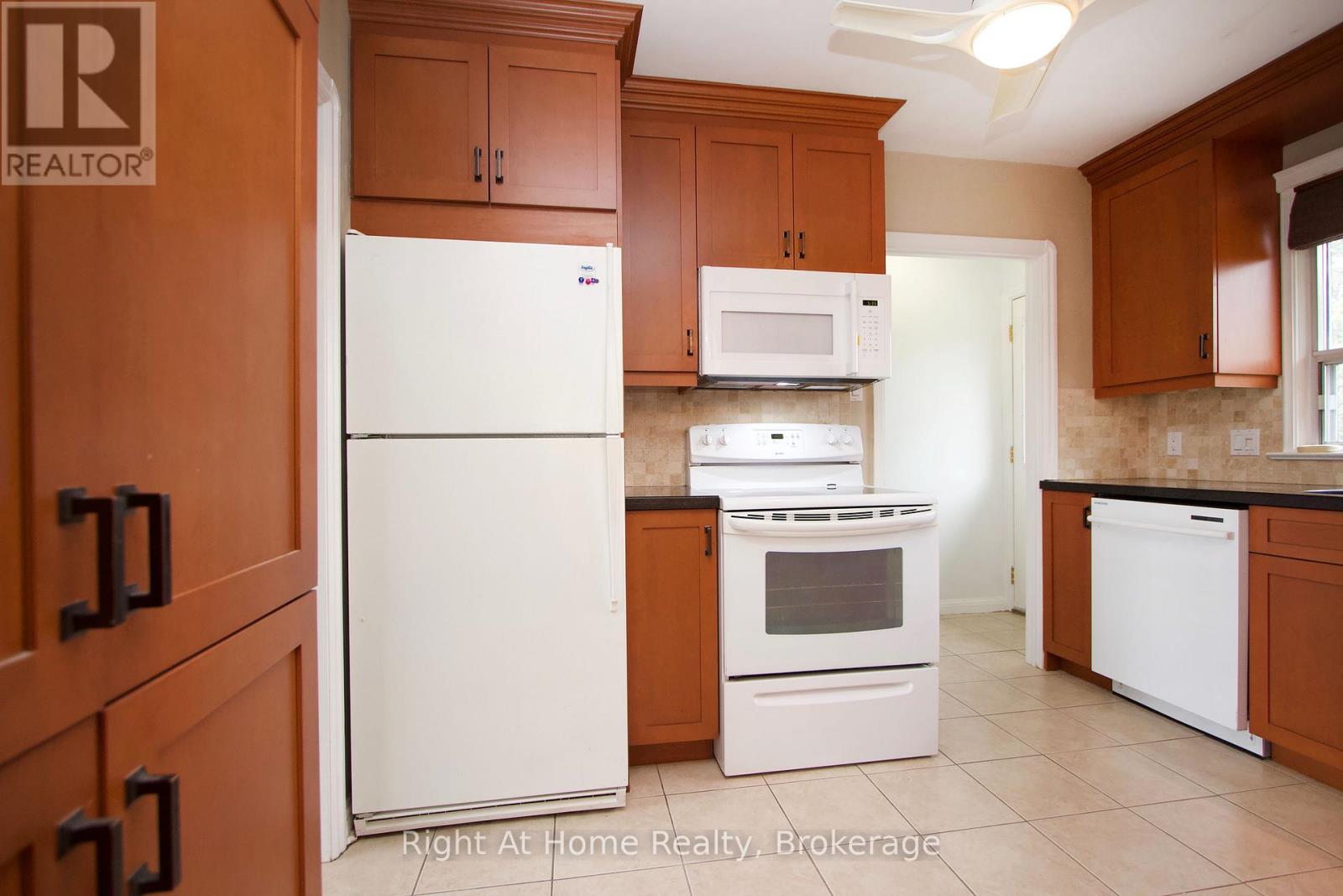 280 Highland Avenue, Oshawa, Ontario  L1H 6A9 - Photo 6 - E13251528
