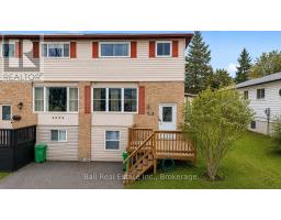 2048 WALKER AVENUE, Peterborough, Ontario