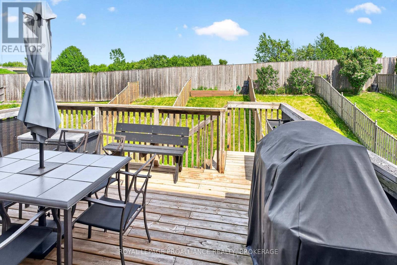 960 Swanfield Street, Kingston, Ontario  K7M 0A5 - Photo 39 - X13249908