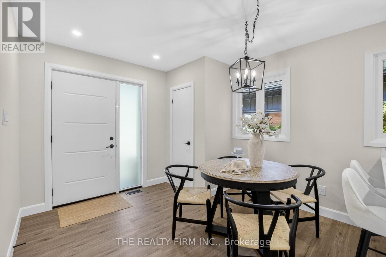 493 Cypress Avenue, London North, Ontario  N6H 3R4 - Photo 2 - X13255602
