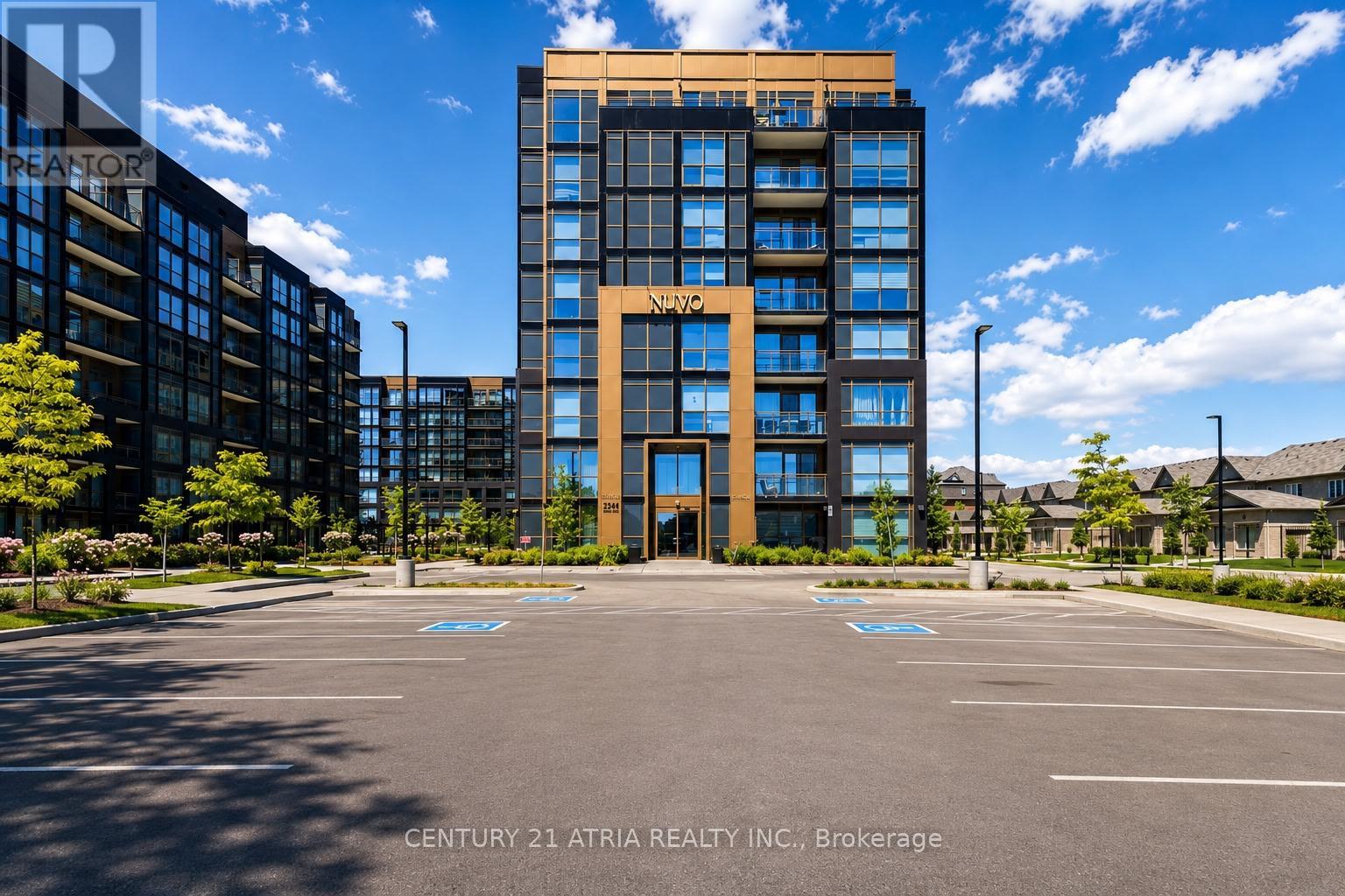 Ph811 - 2343 Khalsa Gate, Oakville, Ontario  L6M 5R6 - Photo 3 - W13249390