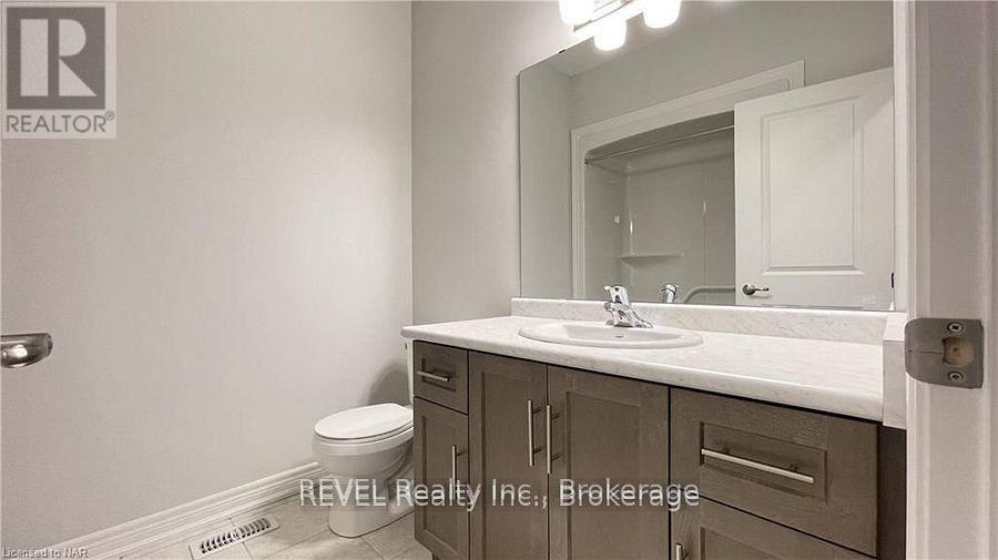86 Summersides Boulevard, Pelham, Ontario  L0S 1E6 - Photo 12 - X13254672