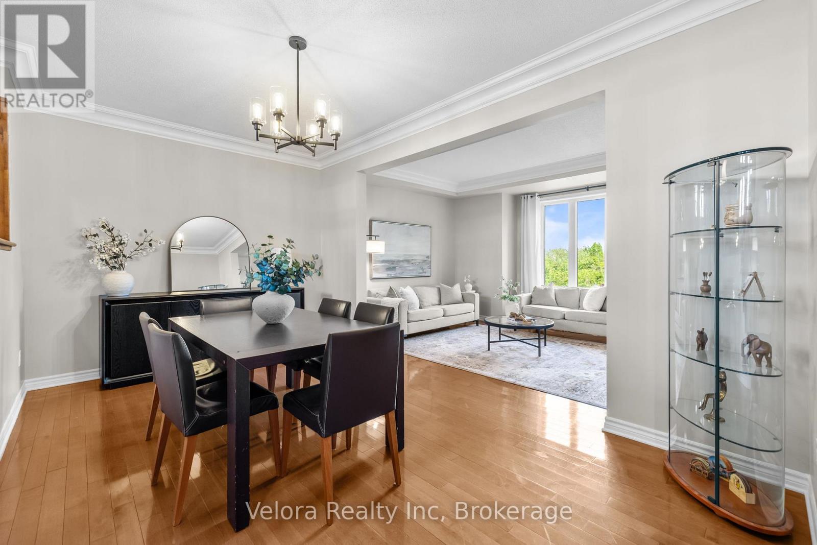 607 Rosehill Avenue, Ottawa, Ontario K2S 0K3 - Photo 12 - X13241160