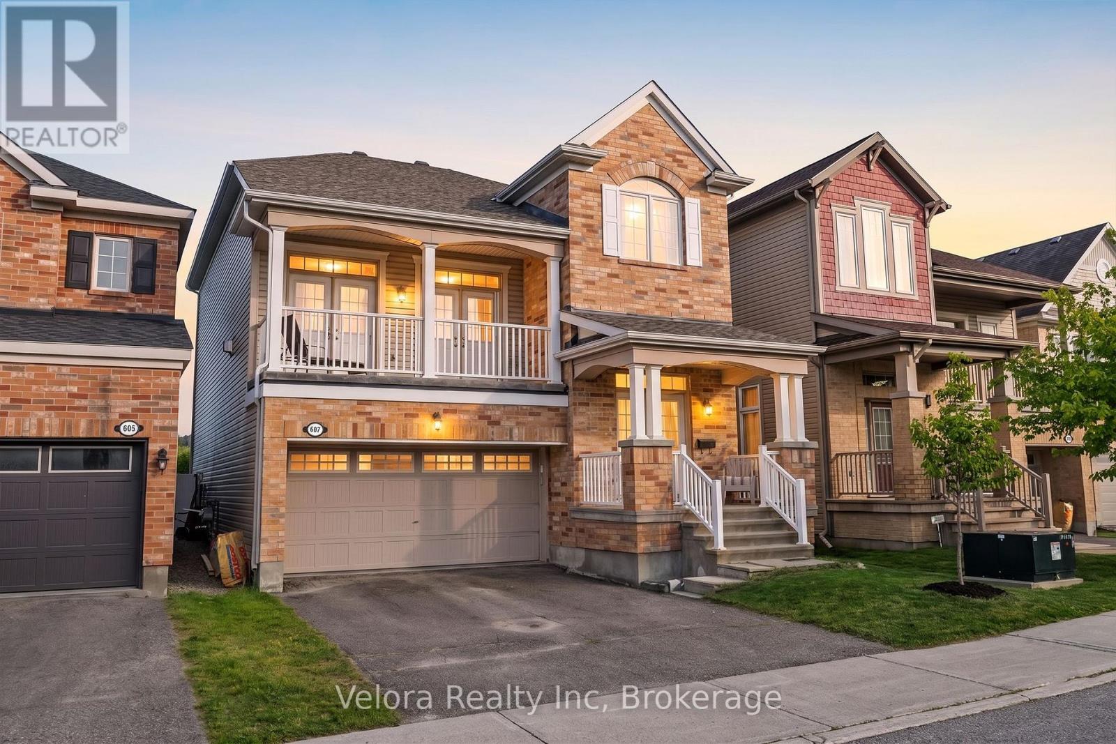 607 Rosehill Avenue, Ottawa, Ontario K2S 0K3 - Photo 3 - X13241160