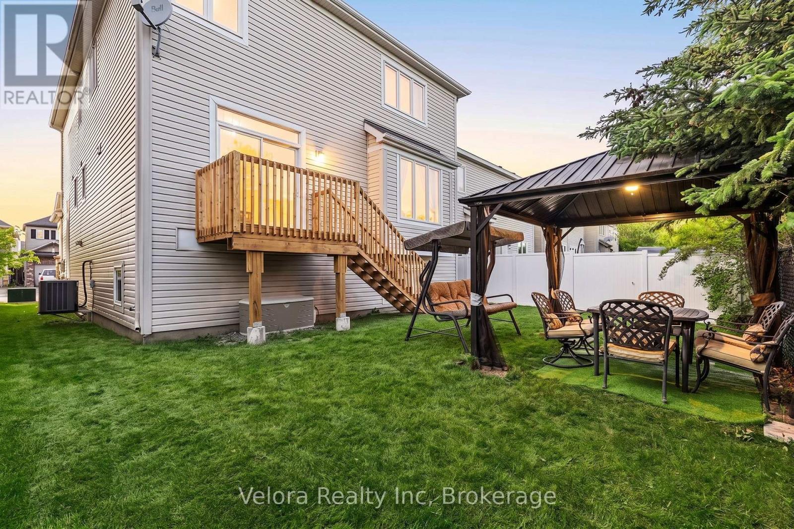 607 Rosehill Avenue, Ottawa, Ontario K2S 0K3 - Photo 38 - X13241160