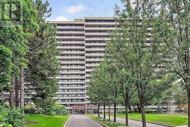1010 - 8111 YONGE STREET, Markham, Ontario