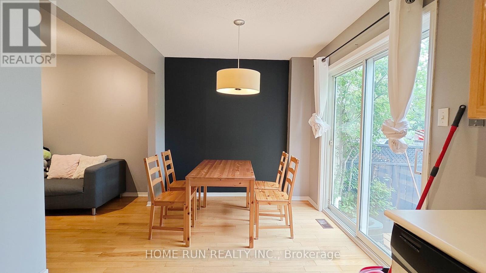 152 Thornbury Crescent, Ottawa, Ontario  K2G 6B9 - Photo 11 - X13251534