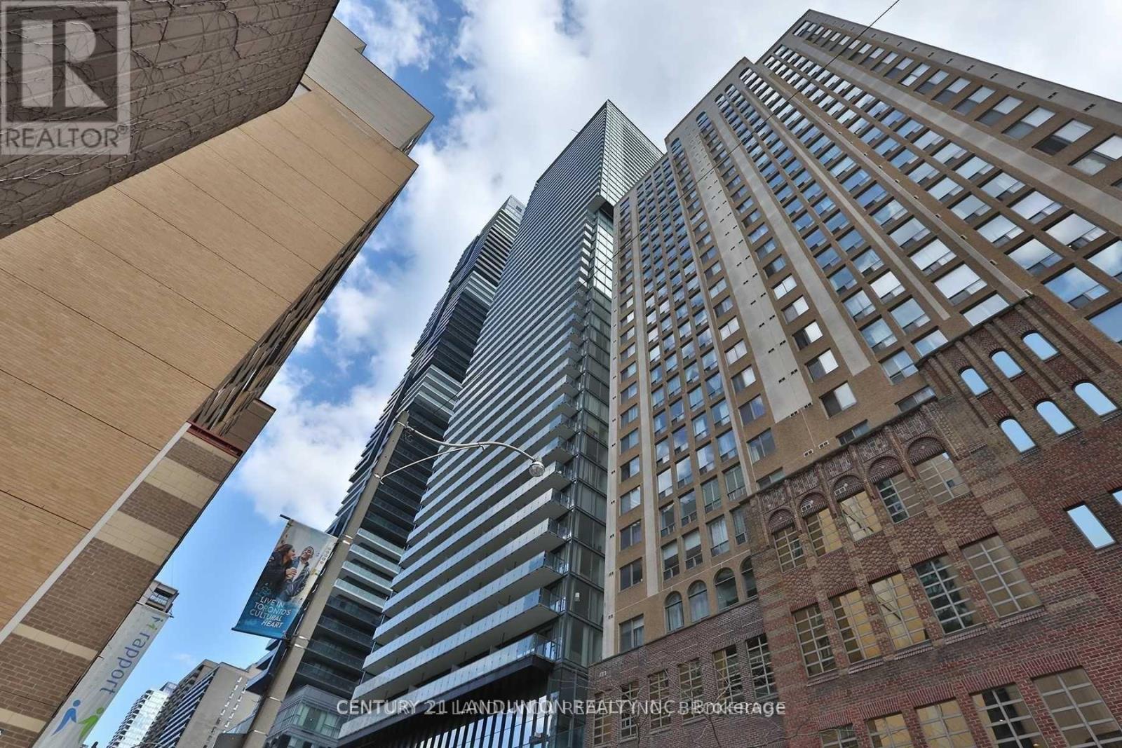 3102 - 15 Grenville Street, Toronto, Ontario  M4Y 1A1 - Photo 2 - C13255606