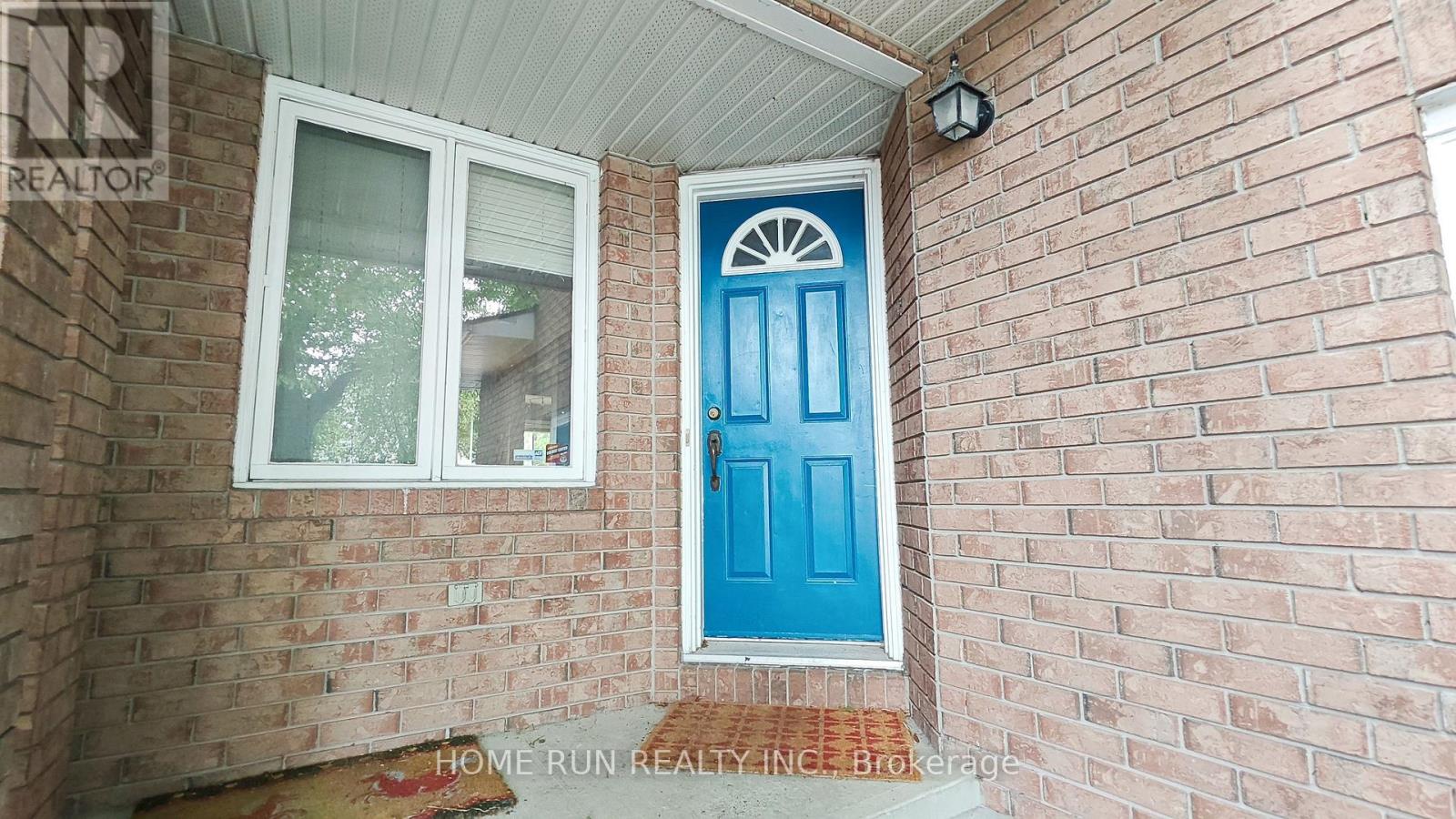 152 Thornbury Crescent, Ottawa, Ontario  K2G 6B9 - Photo 2 - X13251534