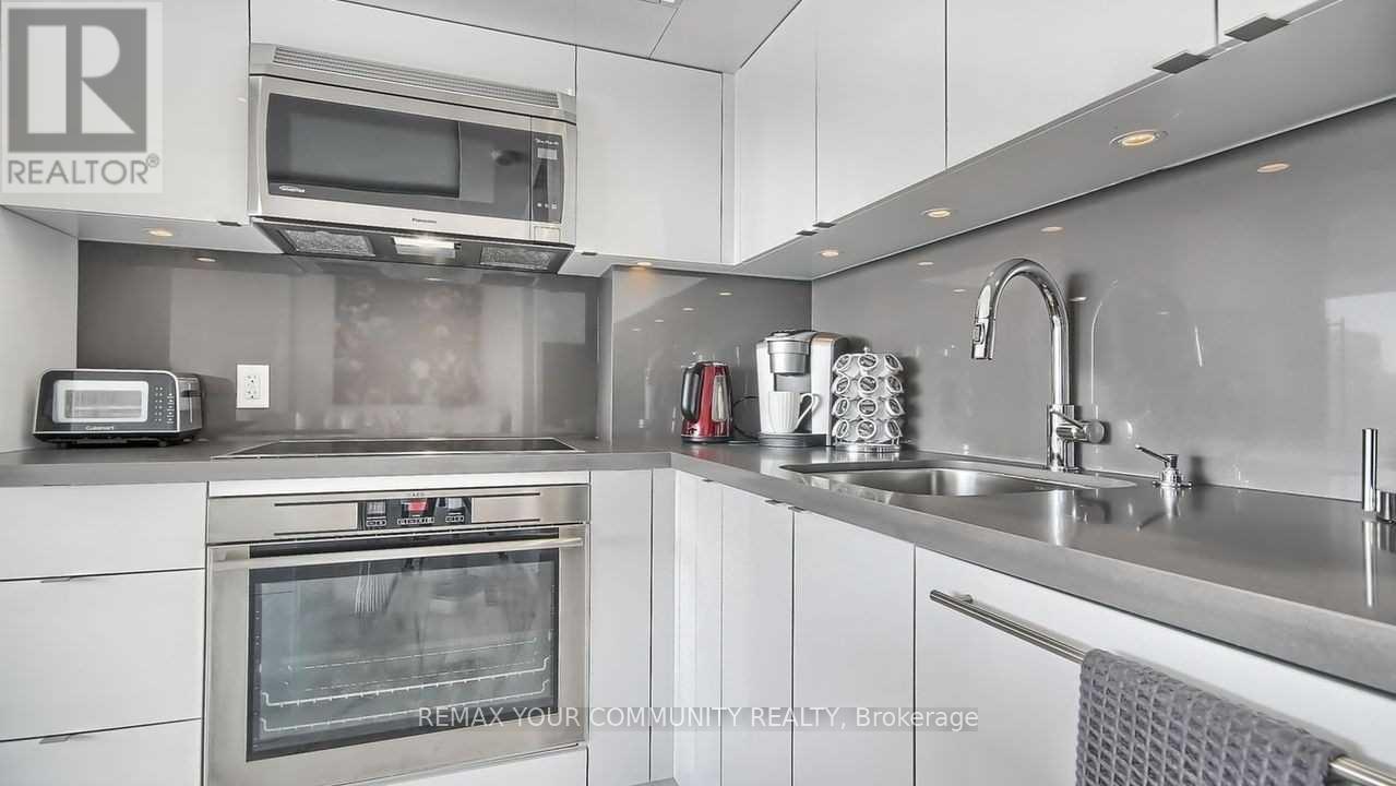 3113 - 155 Yorkville Avenue, Toronto, Ontario  M5R 1C4 - Photo 8 - C13256686