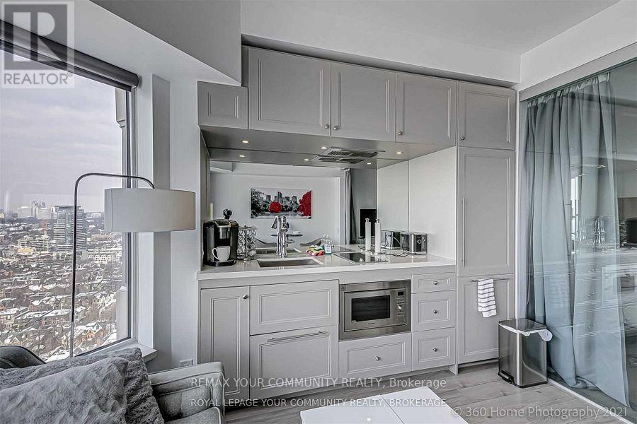 3115 - 155 Yorkville Avenue, Toronto, Ontario  M5R 0B4 - Photo 16 - C13256612