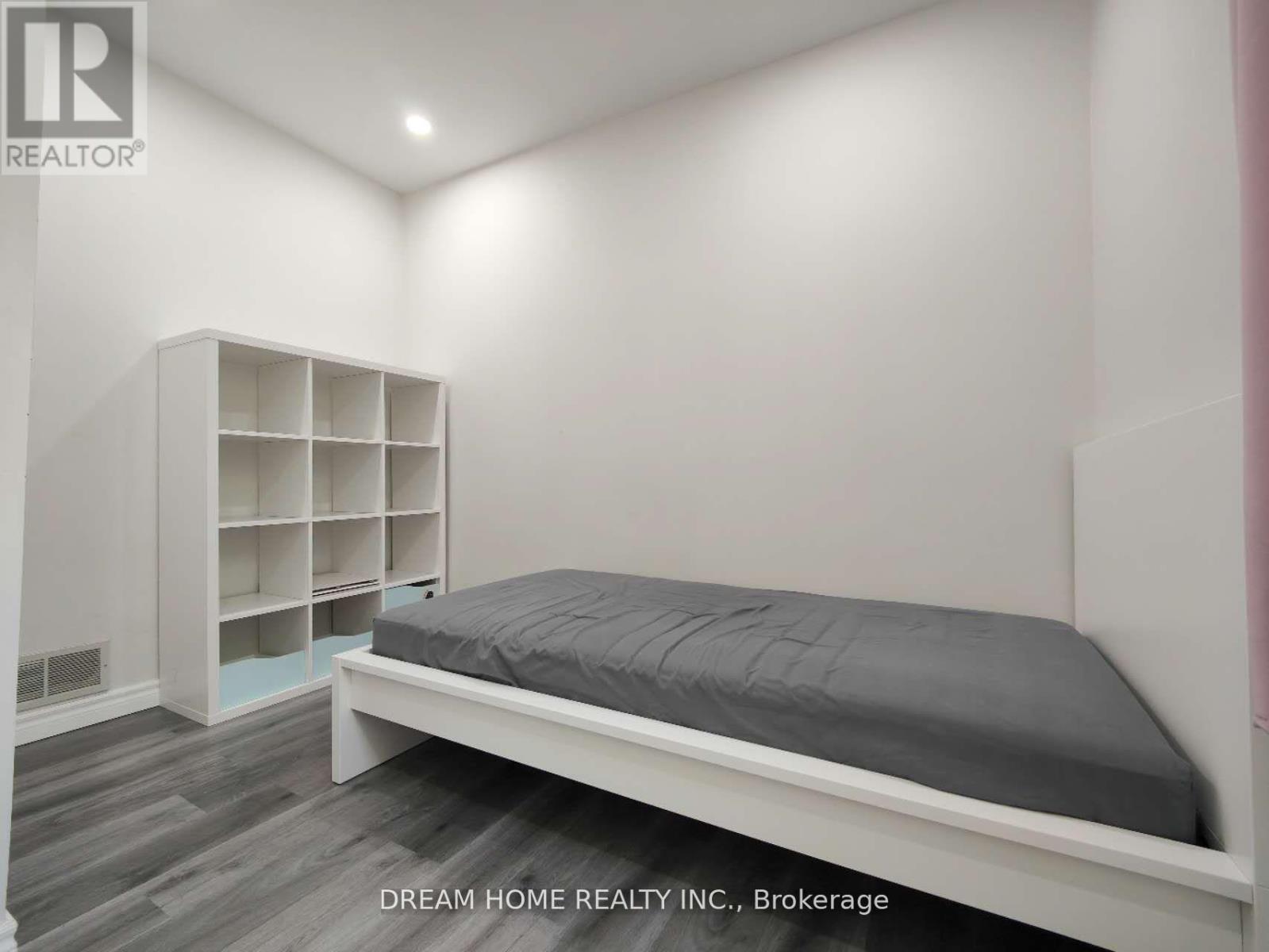 2nd Floor - 29 Glasgow Street, Toronto, Ontario  M5T 2C1 - Photo 13 - C13255784