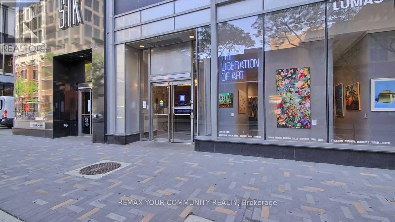 3113 - 155 Yorkville Avenue, Toronto, Ontario  M5R 1C4 - Photo 2 - C13256686