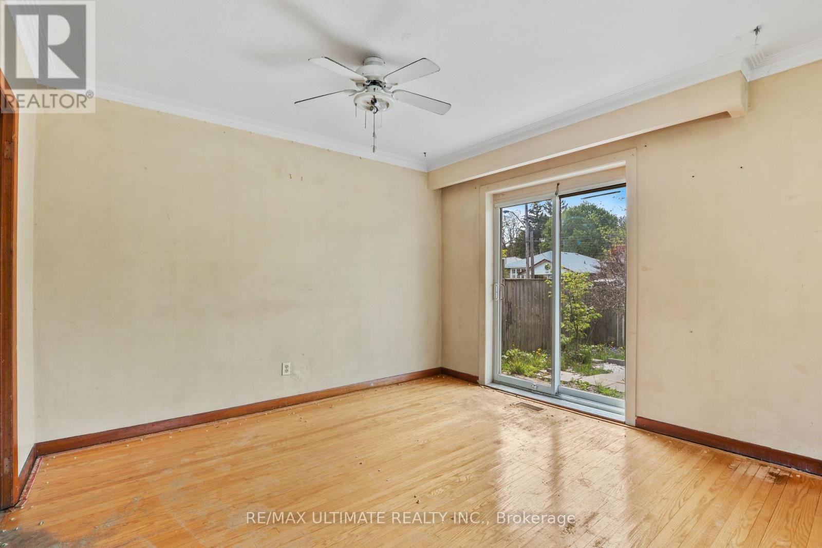 7 Eastpark Boulevard, Toronto, Ontario  M1H 1C5 - Photo 9 - E13255418