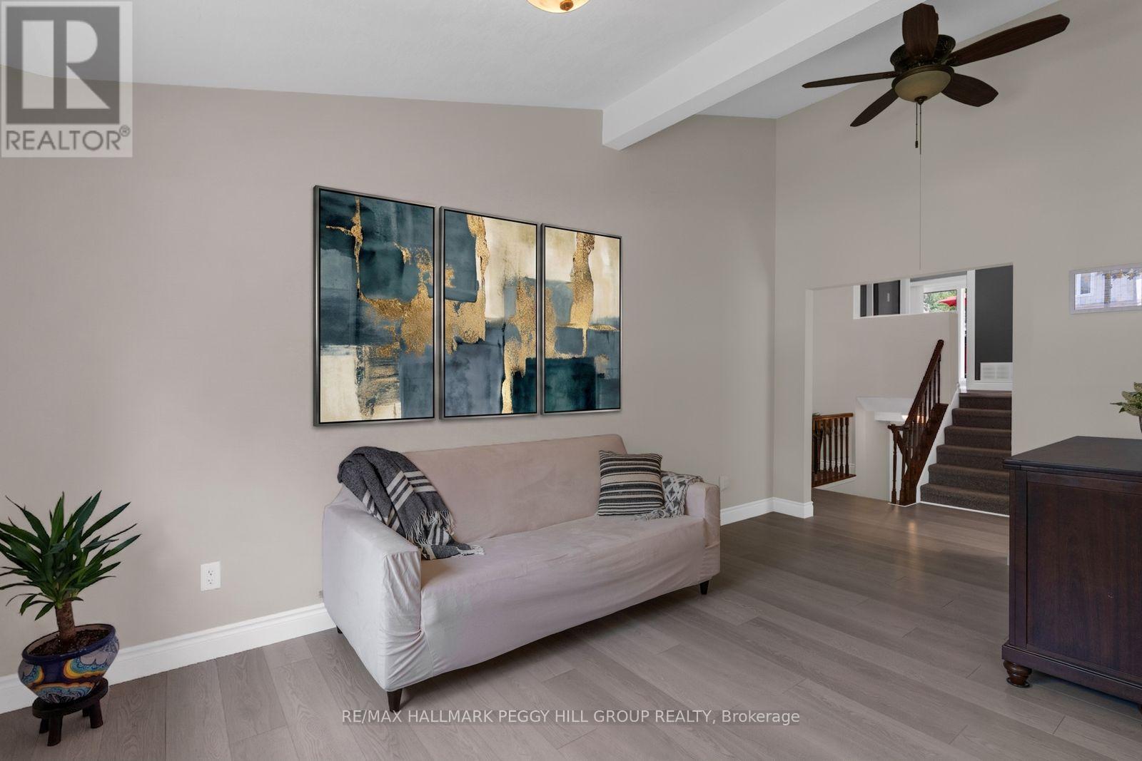 49 Noam Drive, Barrie, Ontario  L4N 4N4 - Photo 8 - S13254848