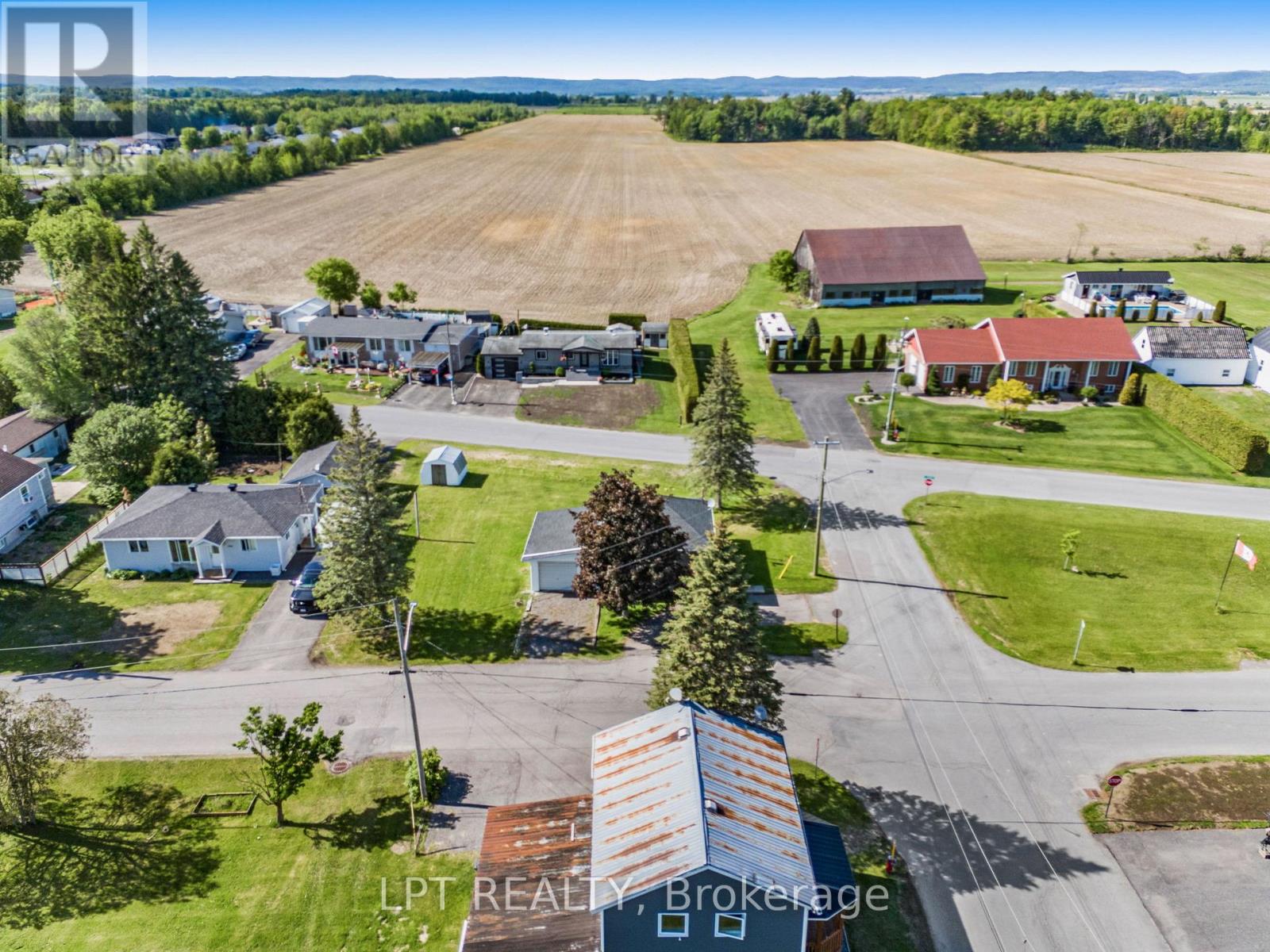 31 Johnston Street, Alfred And Plantagenet, Ontario  K0B 1A0 - Photo 25 - X13256254