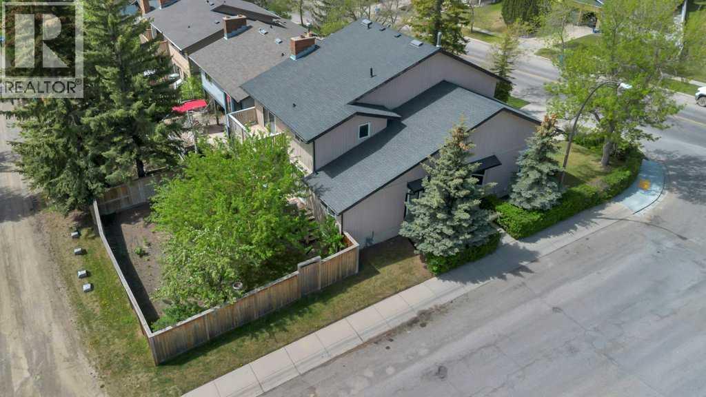 77 Edgewood Rise Nw, Calgary, Alberta  T3A 2T6 - Photo 9 - A2281057