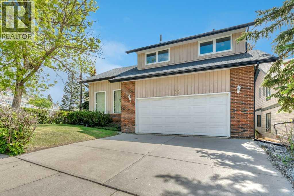 77 Edgewood Rise Nw, Calgary, Alberta  T3A 2T6 - Photo 2 - A2281057