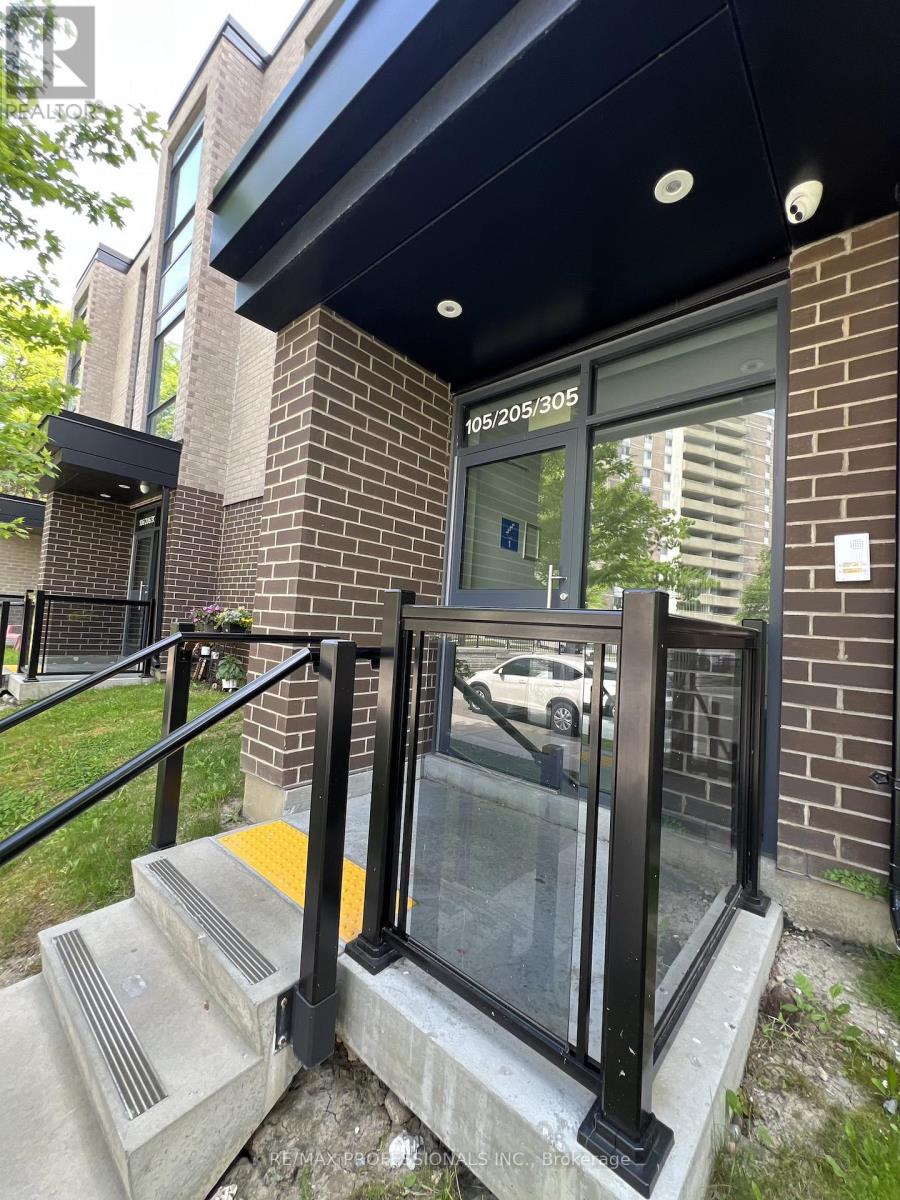 305 - 37 Antrim Crescent, Toronto, Ontario  M1P 0E8 - Photo 2 - E13211748