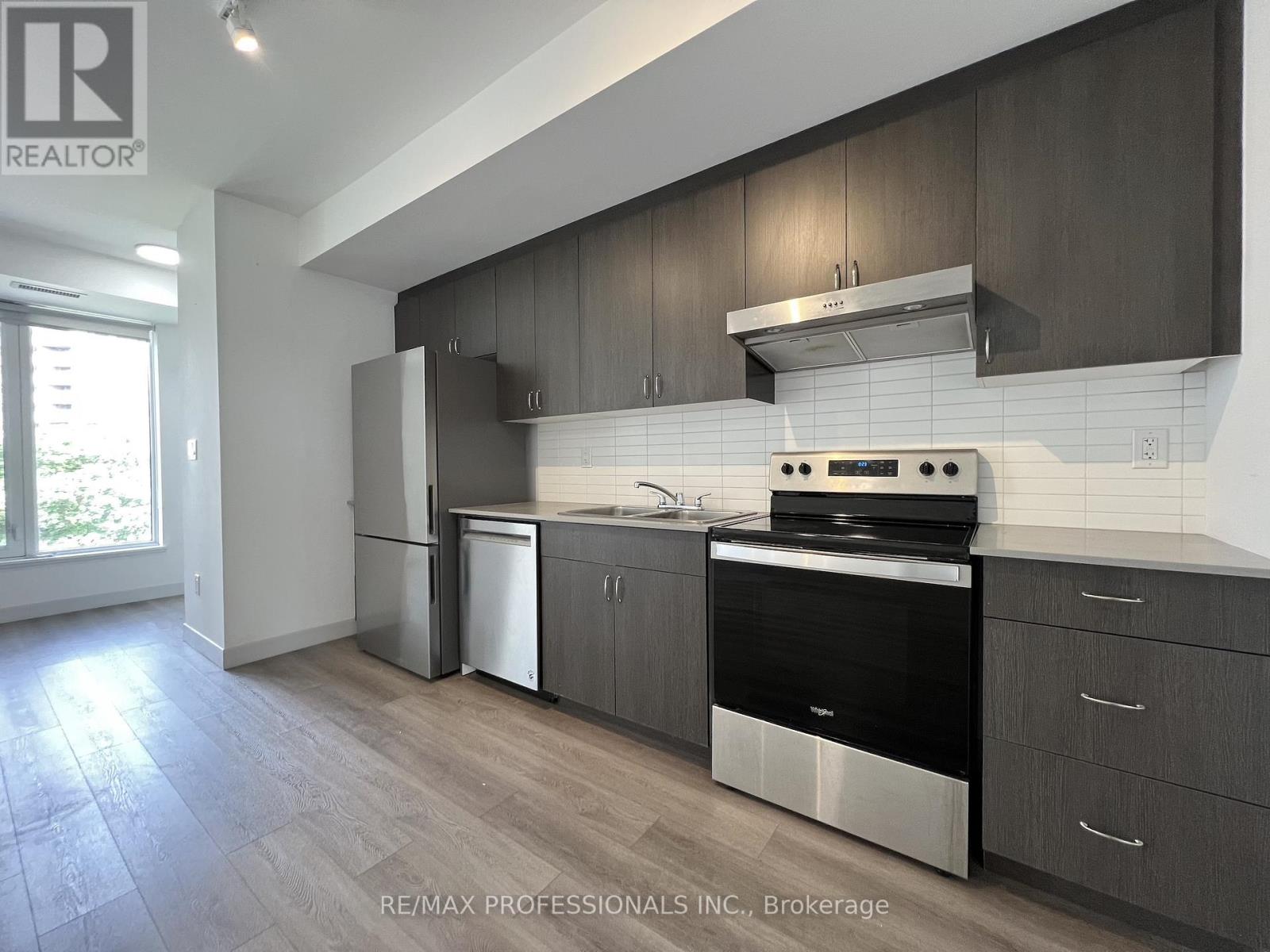 305 - 37 Antrim Crescent, Toronto, Ontario  M1P 0E8 - Photo 14 - E13211748