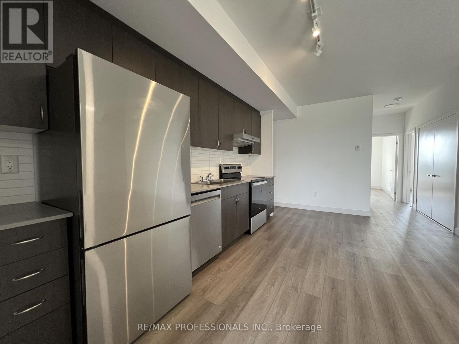 305 - 37 Antrim Crescent, Toronto, Ontario  M1P 0E8 - Photo 16 - E13211748