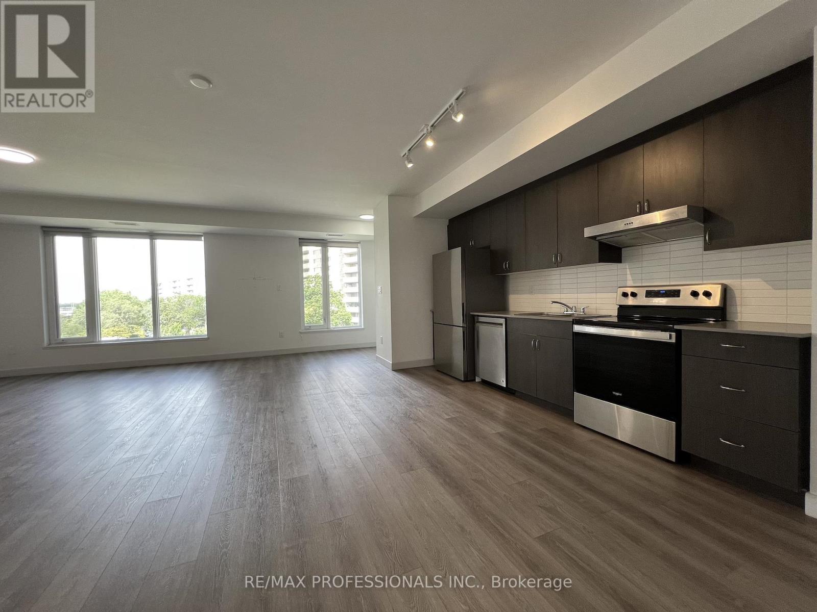 305 - 37 Antrim Crescent, Toronto, Ontario  M1P 0E8 - Photo 15 - E13211748