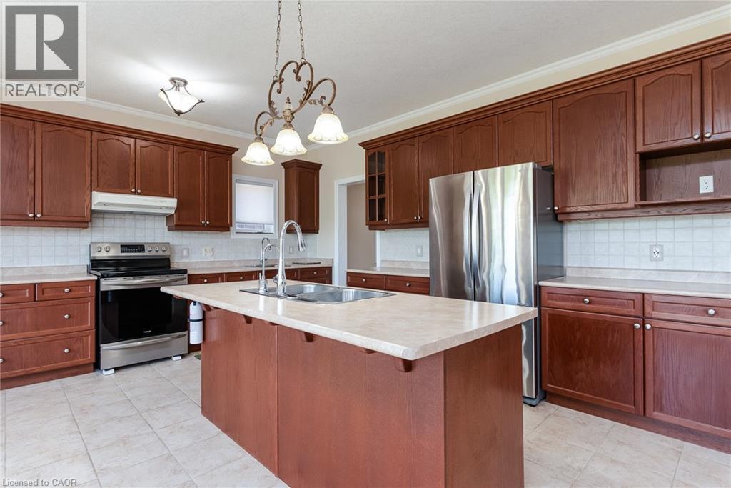 135 Schweitzer Crescent, Wellesley, Ontario N0B 2T0 - Photo 8 - 40835251