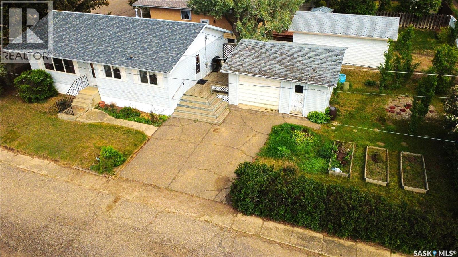 403 Annable Street, Herbert, Saskatchewan  S0H 2A0 - Photo 36 - SK036746