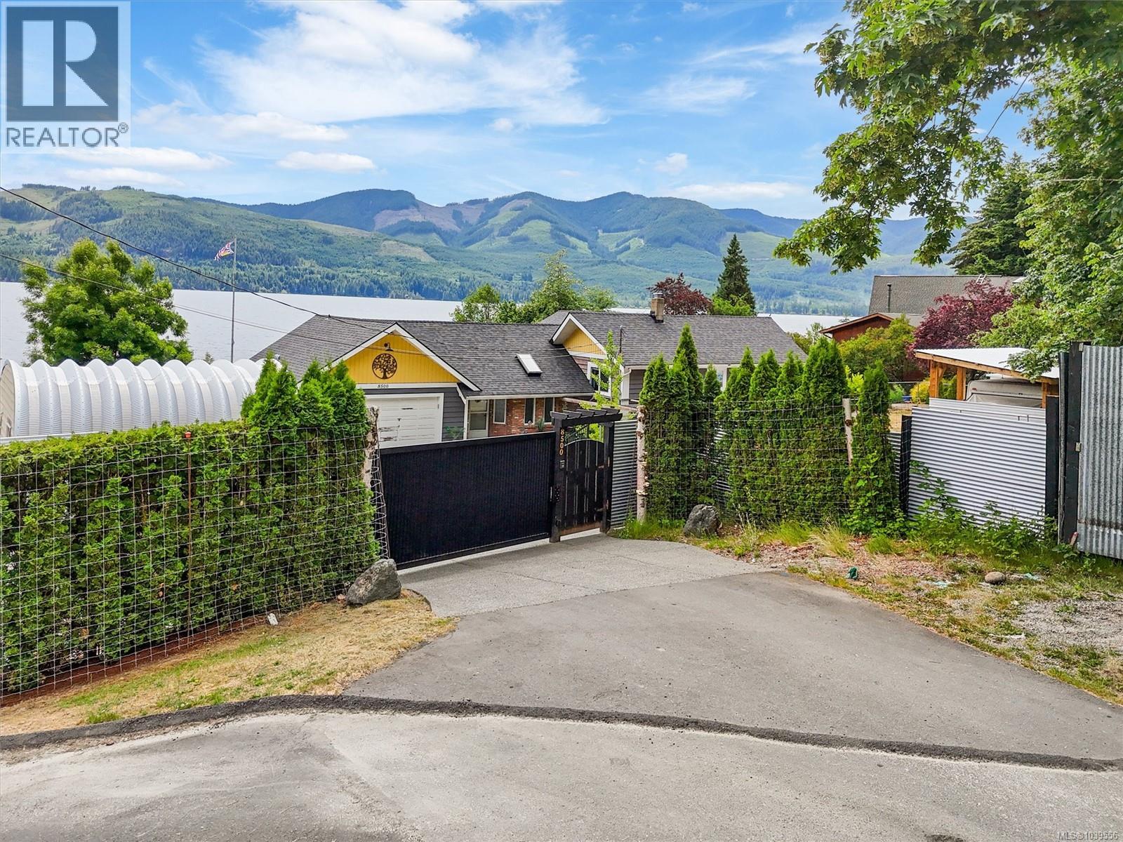 8500 Maple Ridge Rd, Youbou, British Columbia  V0R 3E1 - Photo 5 - 1039556