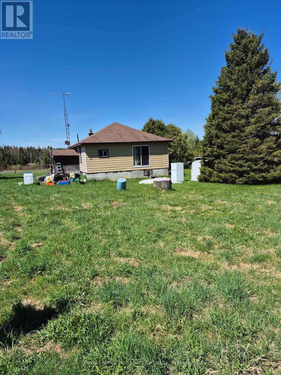 1048 PAPINEAU ROAD, papineau-cameron (papineau cameron), Ontario