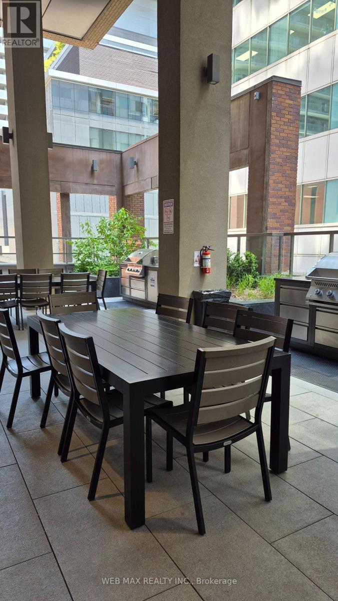 1207 - 8 Widmer Street, Toronto, Ontario  M5V 0W6 - Photo 22 - C13246832