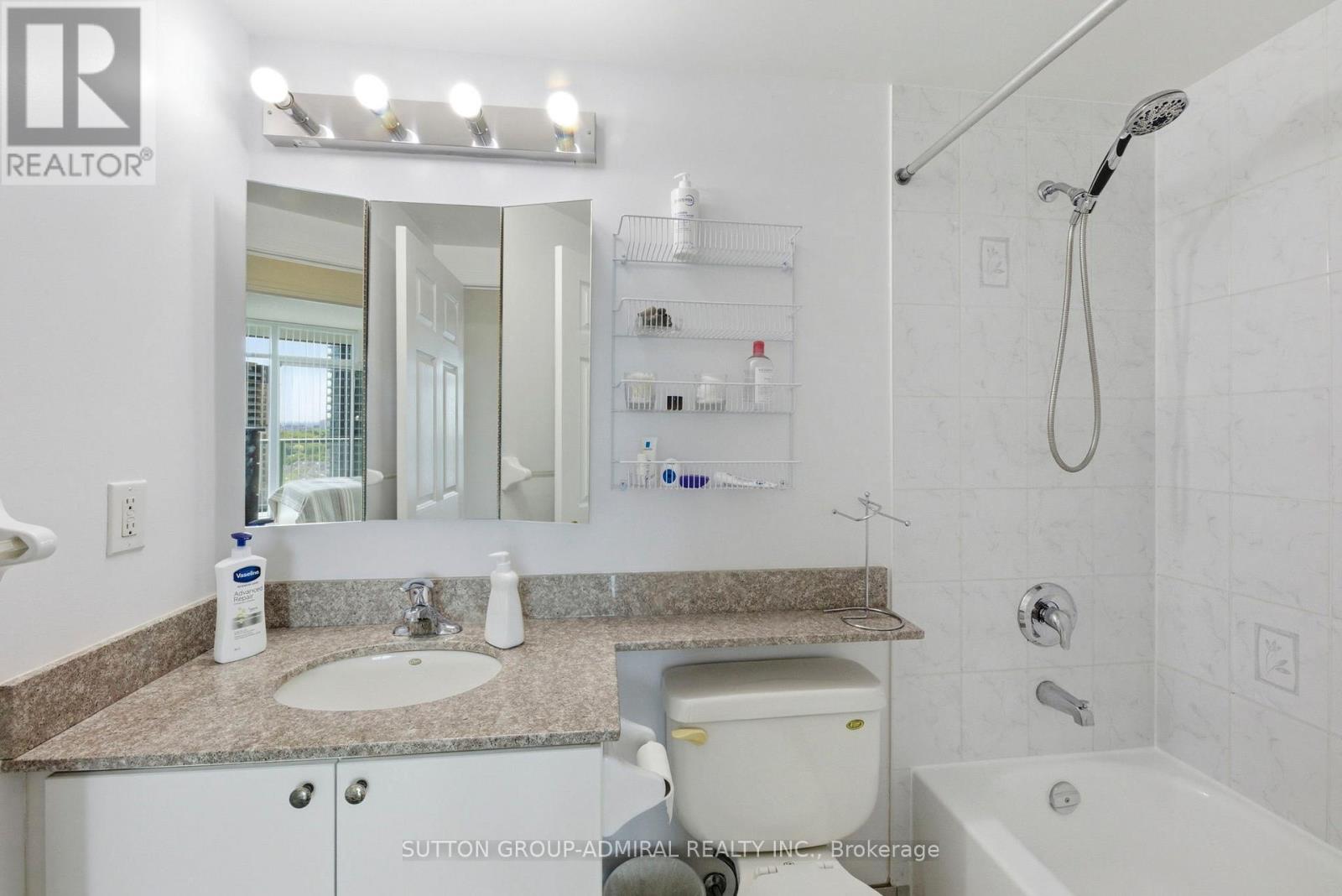 1403 - 5500 Yonge Street, Toronto, Ontario  M2N 7L1 - Photo 17 - C13256574