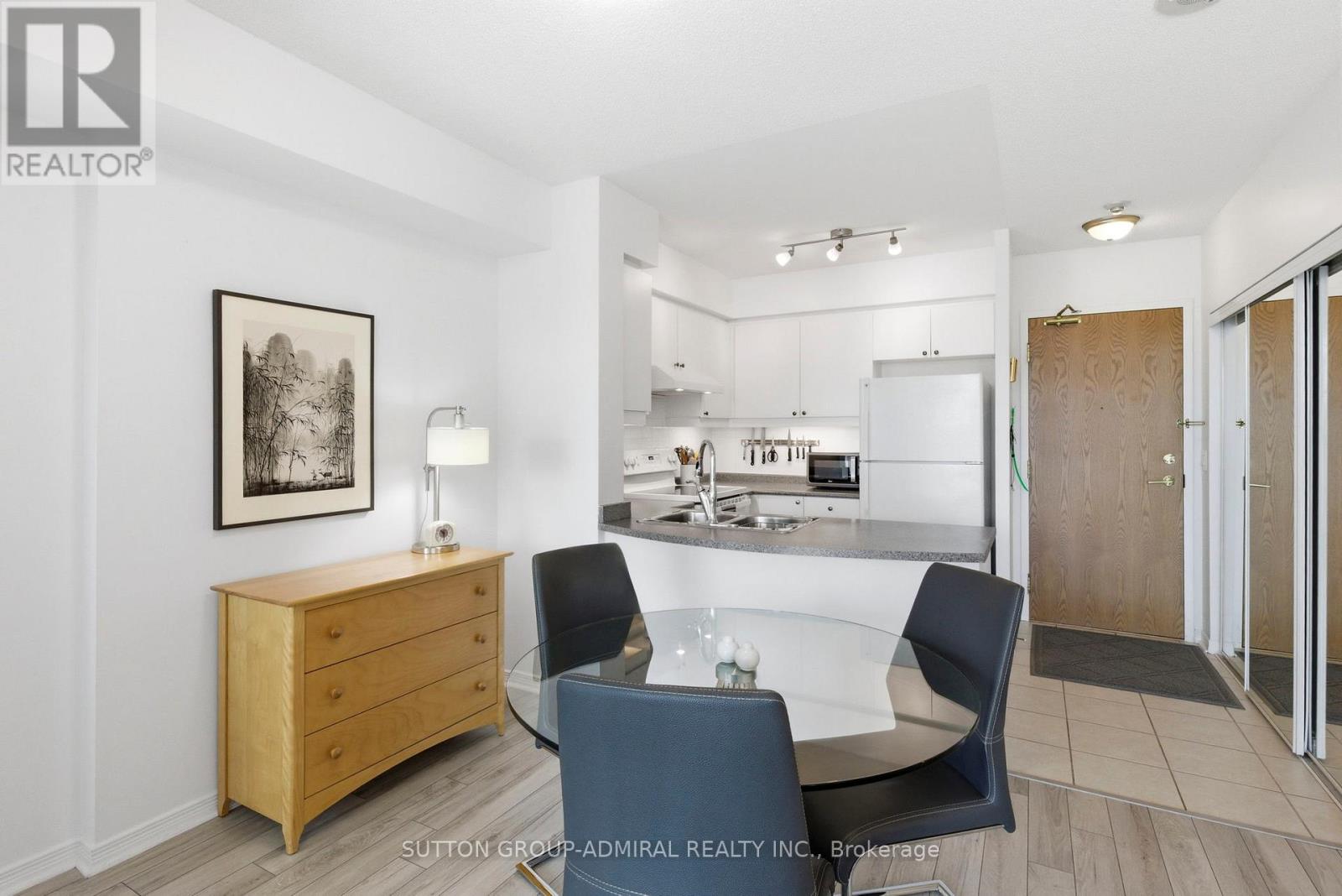 1403 - 5500 Yonge Street, Toronto, Ontario  M2N 7L1 - Photo 10 - C13256574