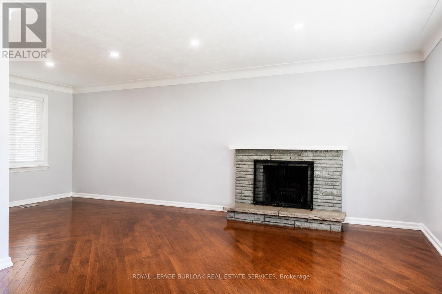 723 Hyde Road, Burlington, Ontario  L7S 1S6 - Photo 8 - W13252368