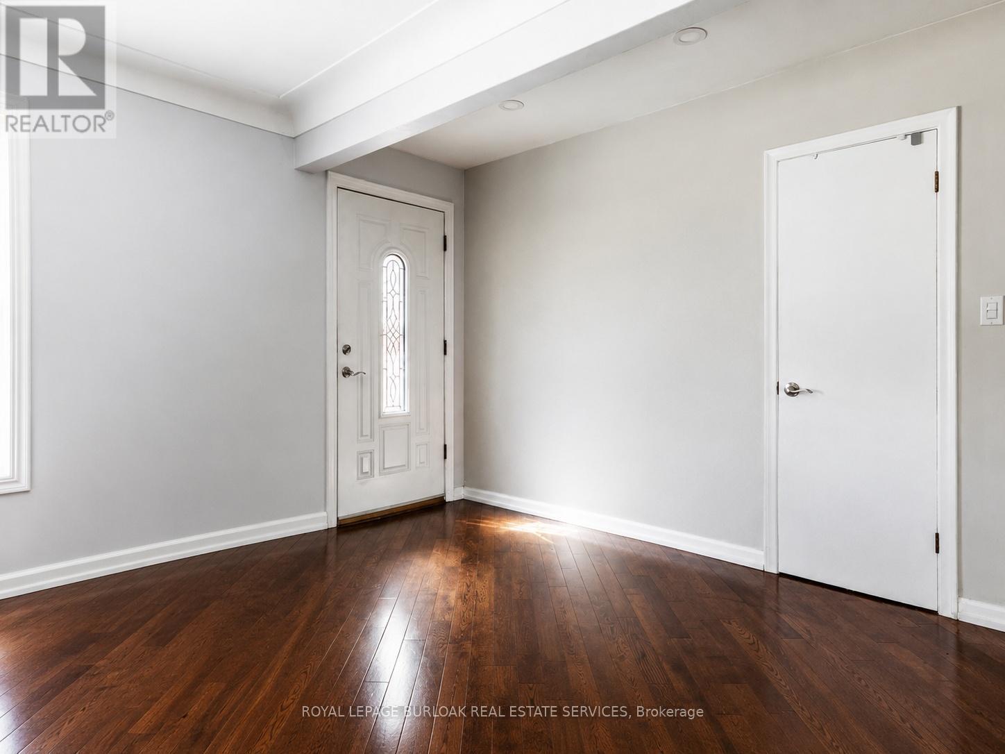 723 Hyde Road, Burlington, Ontario  L7S 1S6 - Photo 9 - W13252368