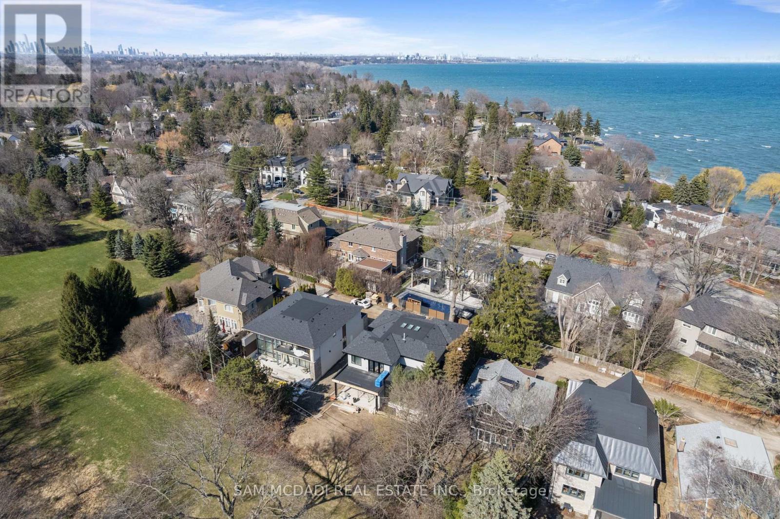 362 Meadow Wood Lane, Mississauga, Ontario  L5J 2S9 - Photo 49 - W13252556