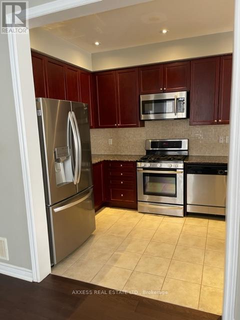 2449 Grand Oak Trail, Oakville, Ontario  L6M 0J3 - Photo 4 - W13253562