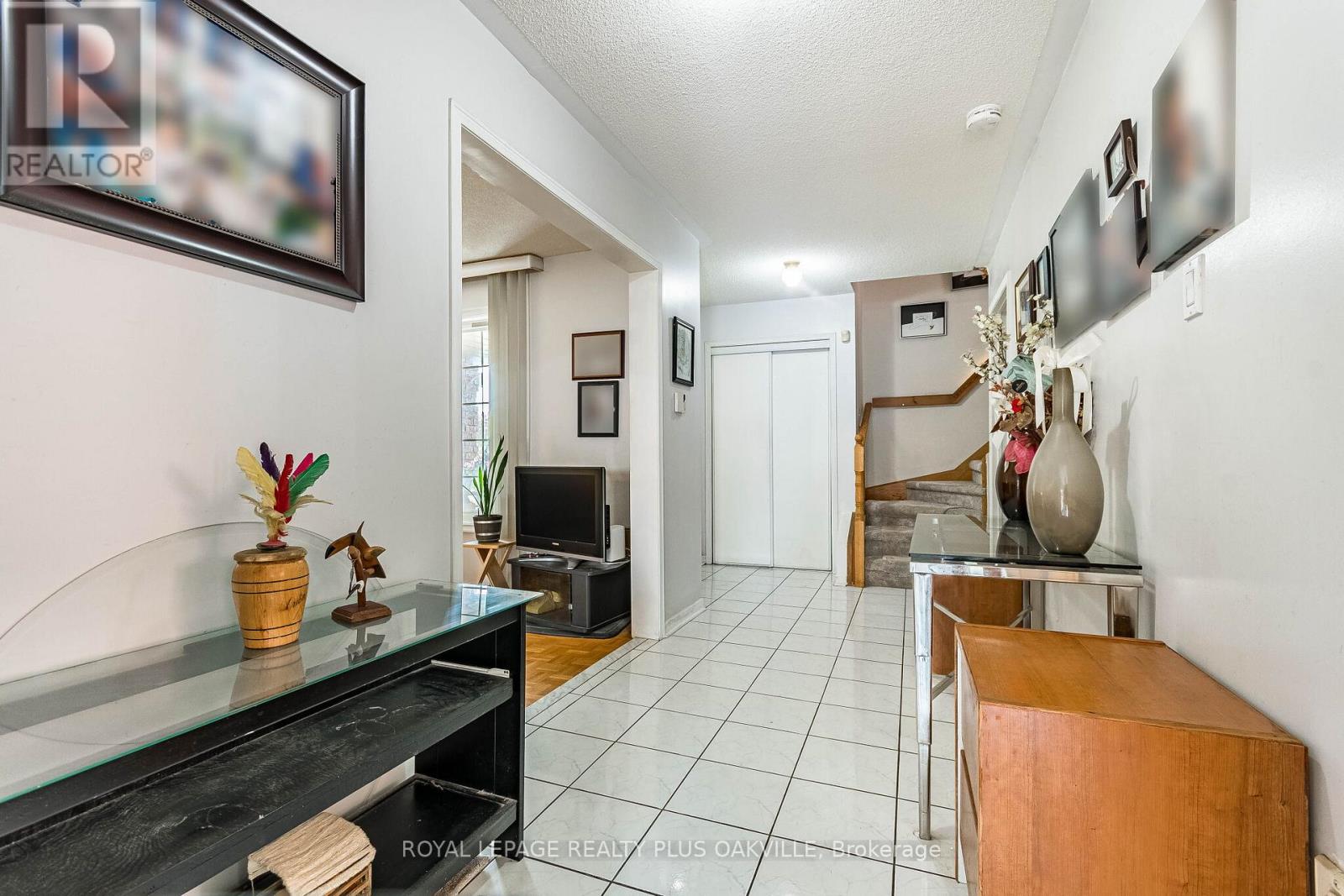 1520 Roseway Drive, Mississauga, Ontario  L5M 5M5 - Photo 17 - W13254318