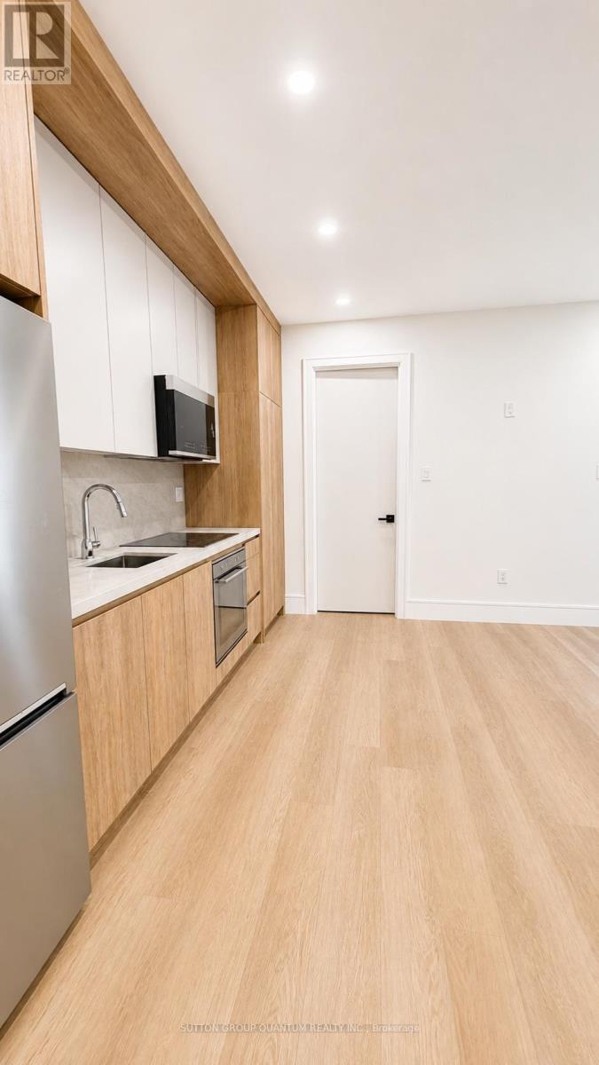 #4 - 43 Elmwood Avenue N, Mississauga, Ontario  L5G 3K1 - Photo 15 - W13255590