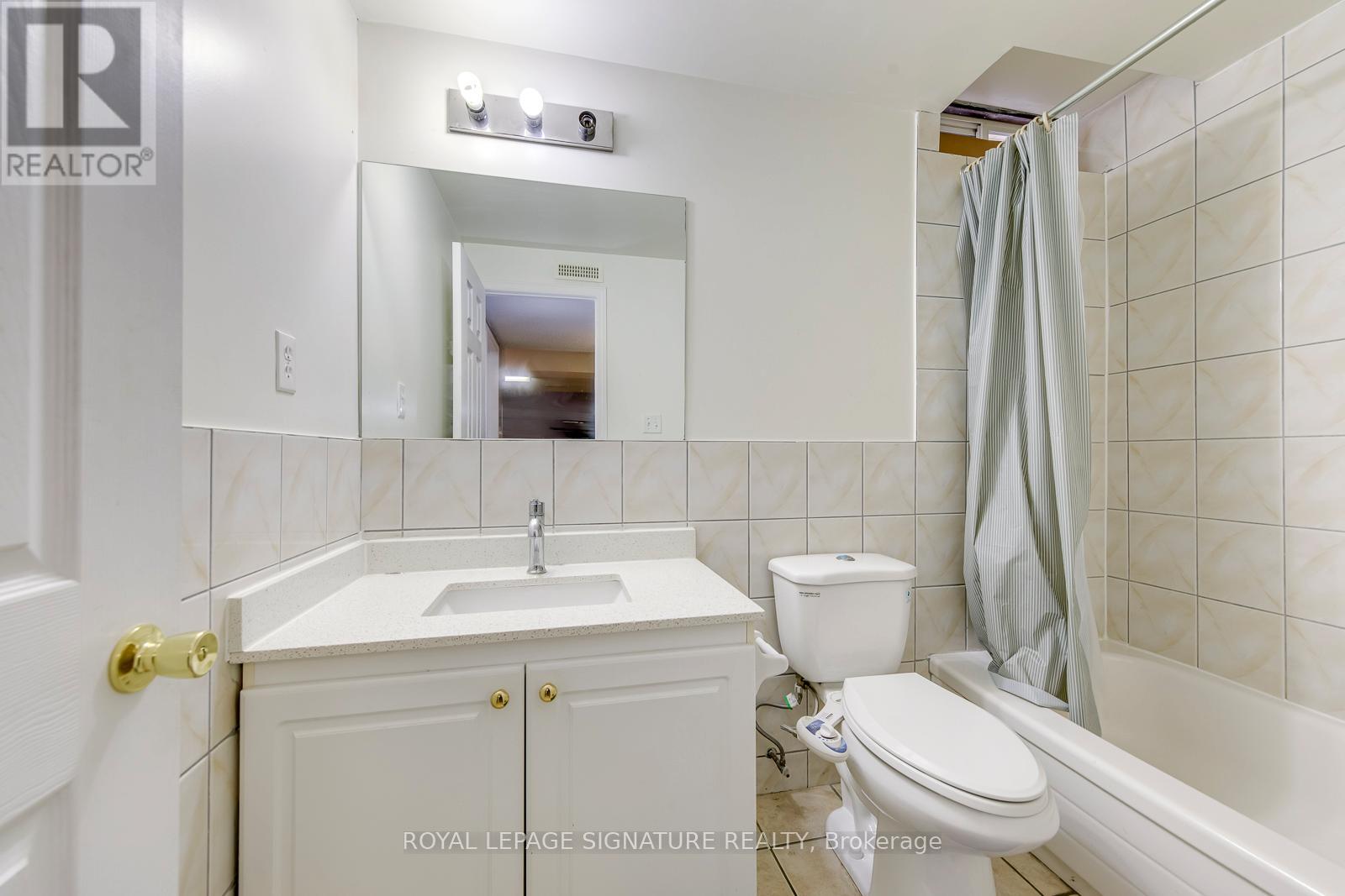 Bsmt - 7197 Terragar Boulevard, Mississauga, Ontario  L5N 7L9 - Photo 15 - W13256478