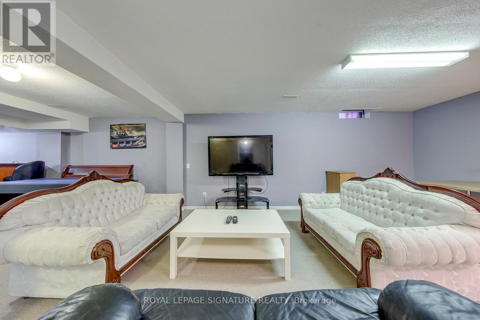 Bsmt - 7197 Terragar Boulevard, Mississauga, Ontario  L5N 7L9 - Photo 8 - W13256478