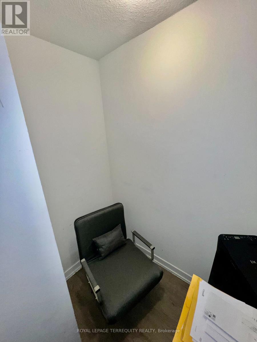 513 - 1420 Dupont Street, Toronto, Ontario  M6H 4J8 - Photo 14 - W13256814