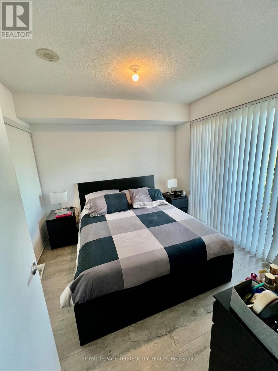 513 - 1420 Dupont Street, Toronto, Ontario  M6H 4J8 - Photo 5 - W13256814
