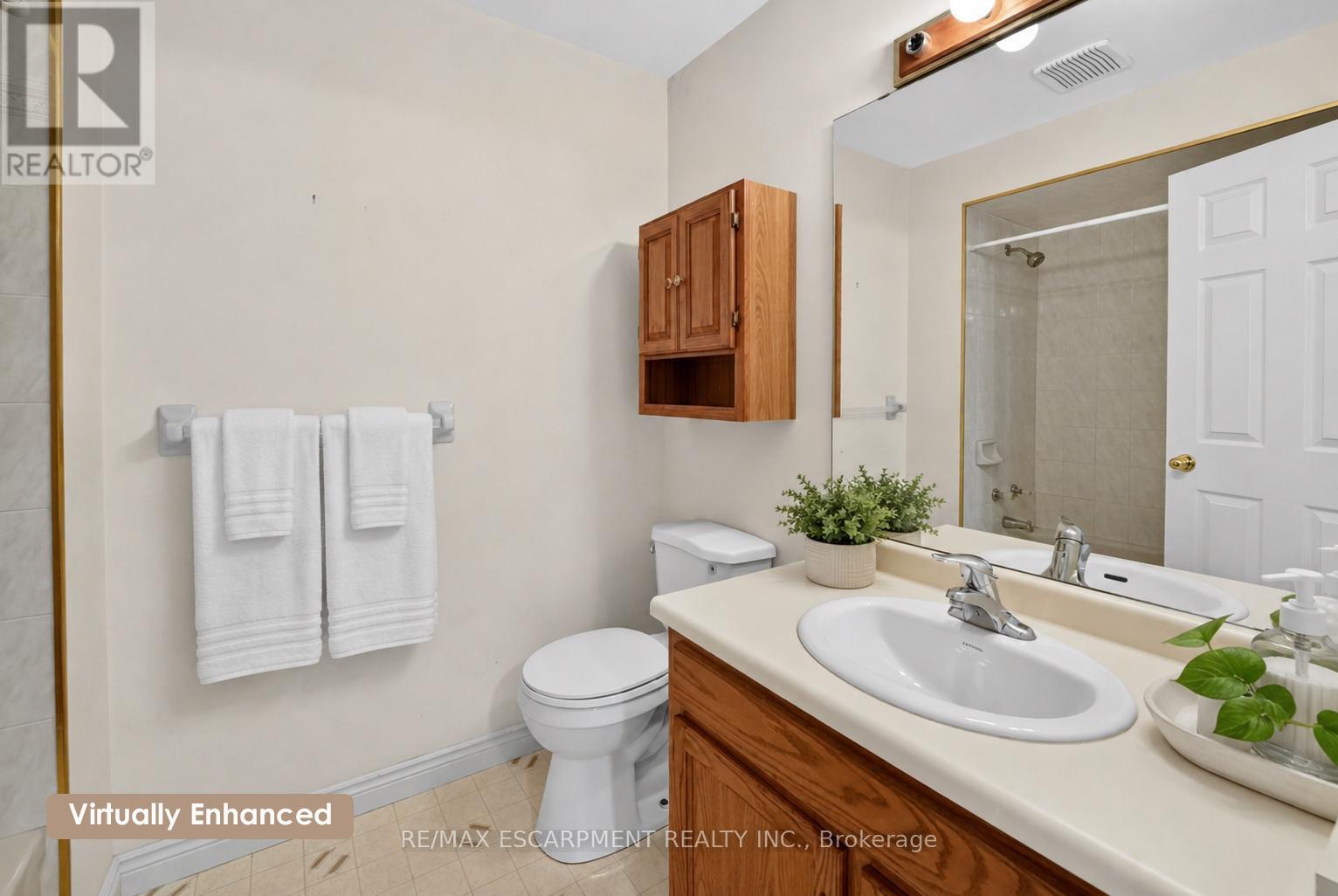 2 - 9 Wentworth Drive, Grimsby, Ontario  L3M 5H9 - Photo 20 - X13251556