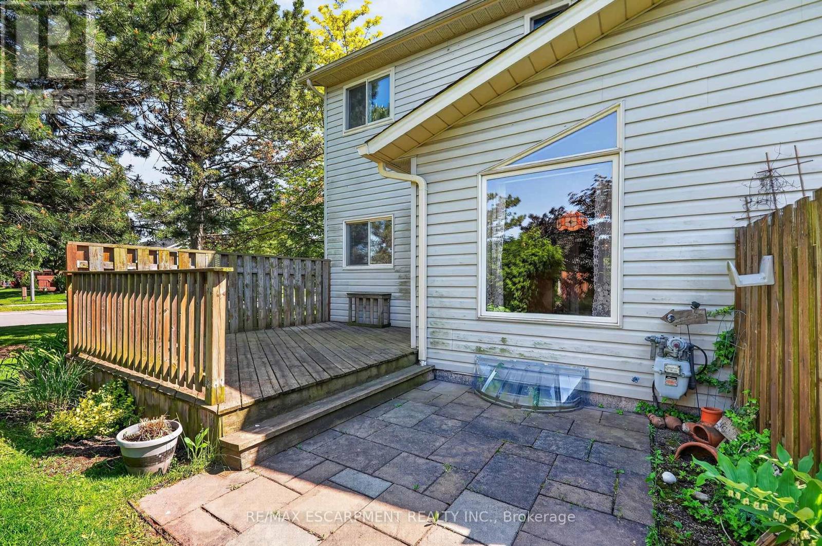 2 - 9 Wentworth Drive, Grimsby, Ontario  L3M 5H9 - Photo 26 - X13251556