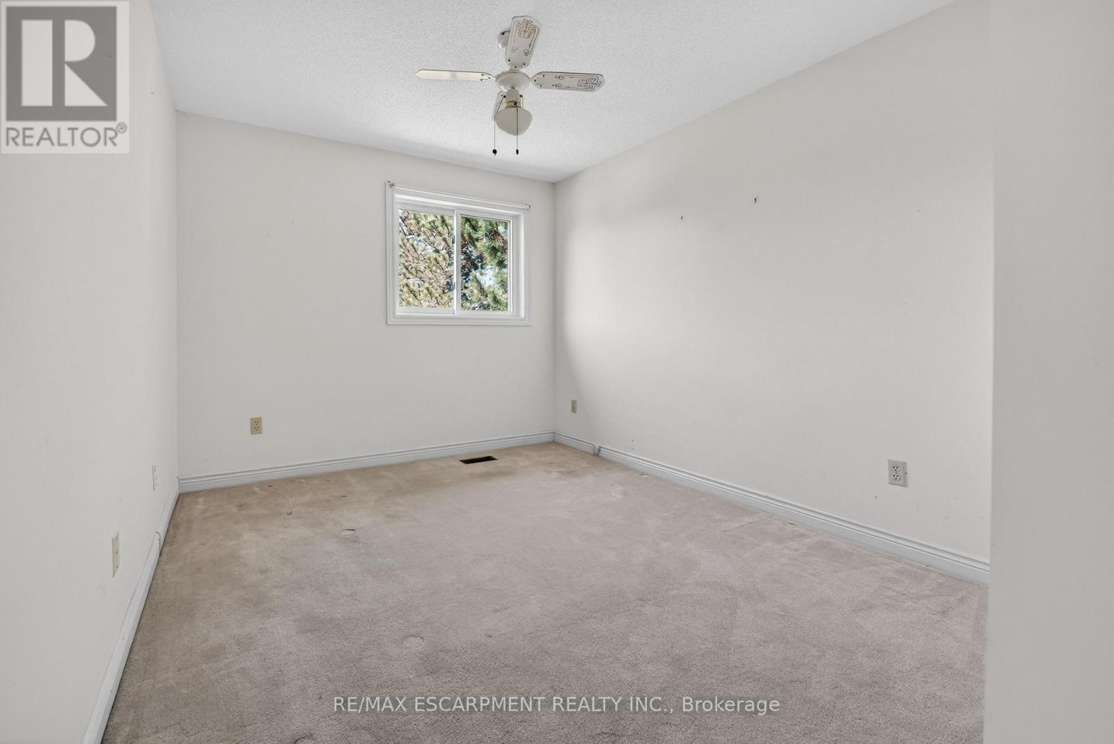 2 - 9 Wentworth Drive, Grimsby, Ontario  L3M 5H9 - Photo 19 - X13251556