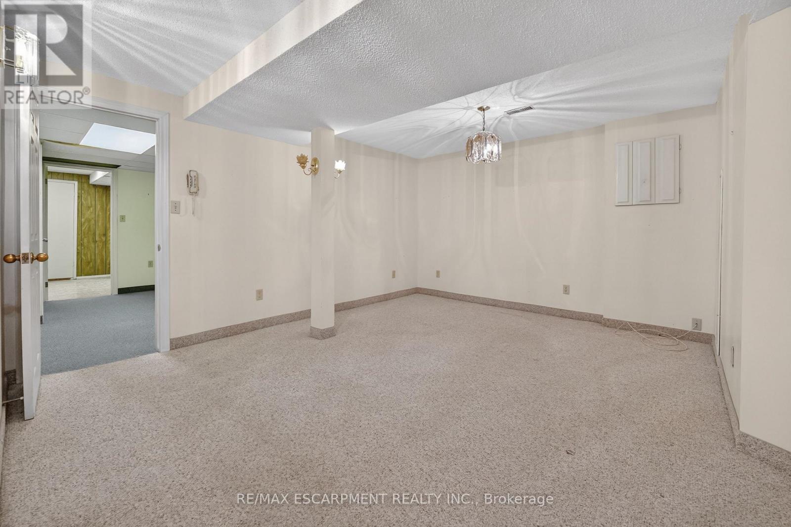 2 - 9 Wentworth Drive, Grimsby, Ontario  L3M 5H9 - Photo 22 - X13251556