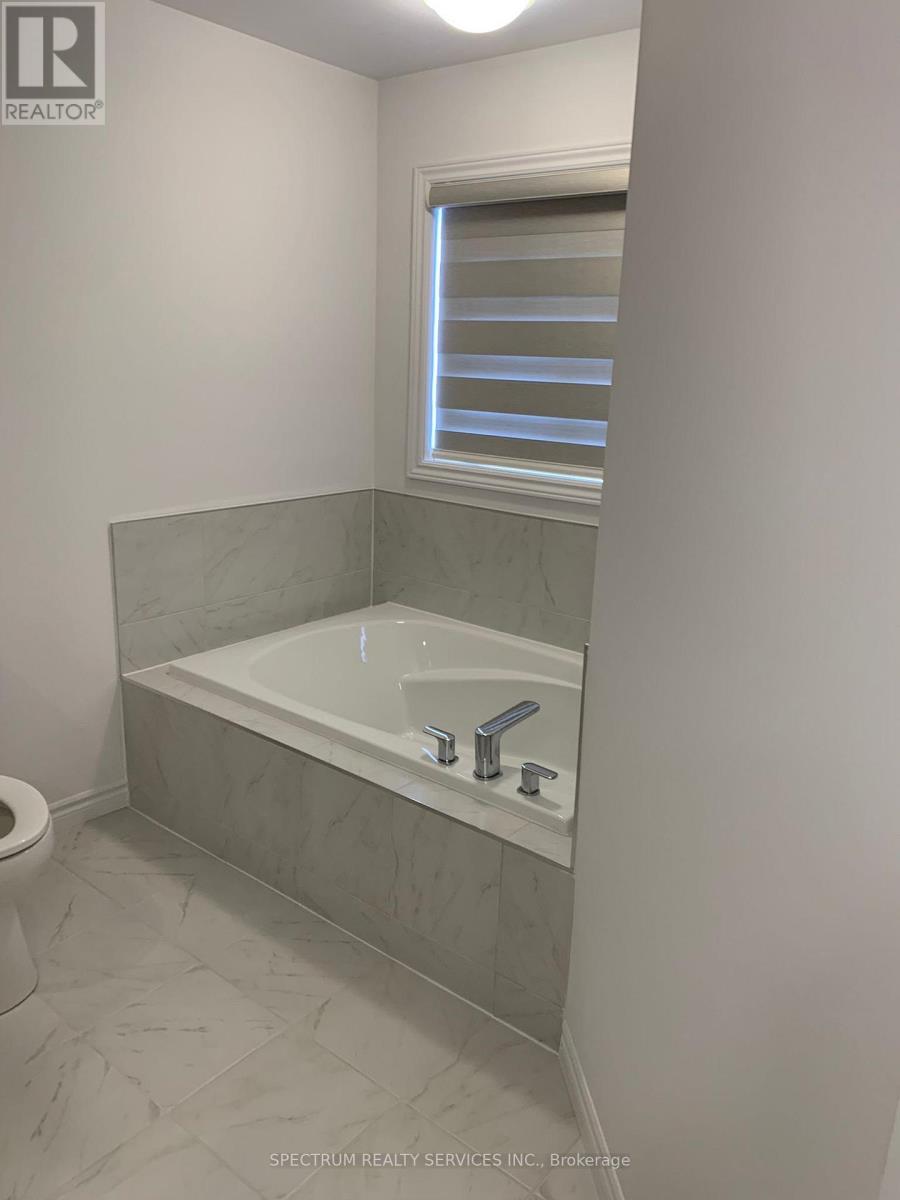 41 Ladd Avenue, Brantford, Ontario  N3T 0T4 - Photo 3 - X13252094